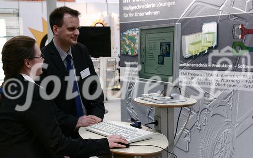 Fraunhofer Gesellschaft auf der Hannover Messe 2008: Gemeinschaftsstadt Energie, Halle 13. (C)Fotodienst/Markus Mirschel