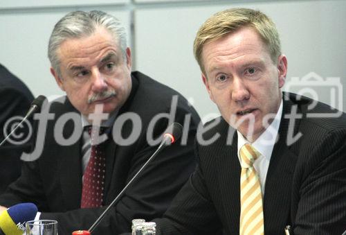 Dr.-Ing. Hans Heinz Zimmer (VDE-Vorstandsvorsitzender, Frankfurt); Wolf-Dieter Lukas (Leiter der Abteilung Schlüsseltechnologien - Forschung für Innovationen im BMBF). (C)Fotodienst/Markus Mirschel