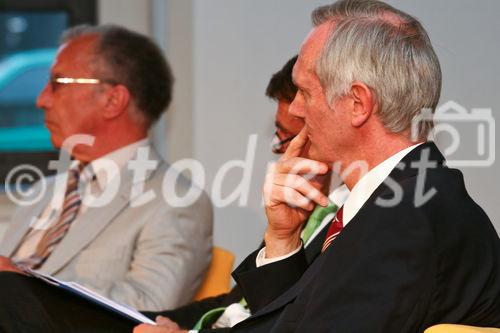 Dieter Walch (ZDF-Metereologe); Hans-Jürgen Cramer (Vattenfall Europe AG Vorstand Vertrieb). (C)Fotodienst/Jan-Paul Kupser