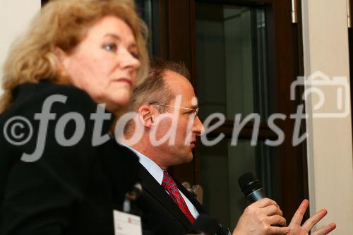 Alison Smale (Managing Editor, International Herald Tribune); John M. Koenig (Deputy Chief of Mission, US-Embassy Berlin). (C)Fotodienst/Jan-Paul Kupser