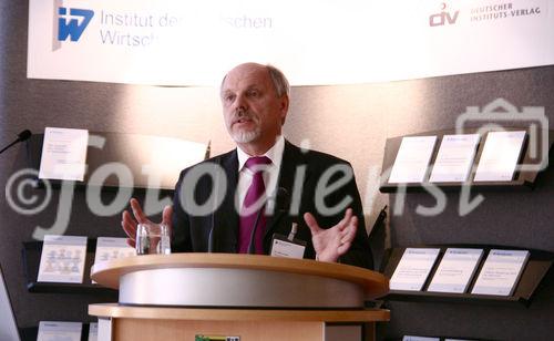 Dr. Rolf Kroker (Leiter des Wissenschaftsbereichs Wirtschaftspolitik und Sozialpolitik, Institut der deutschen Wirtschaft Köln). (C)Fotodienst/Markus Mirschel