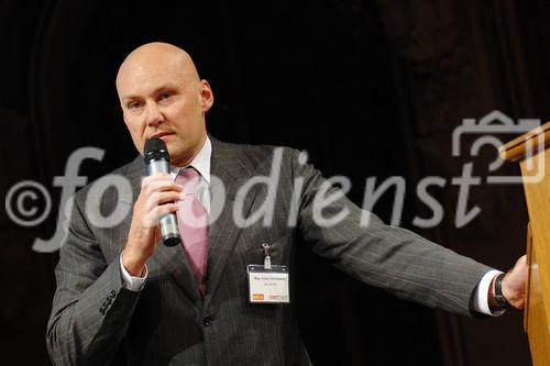 Am 1. April luden BILLA und der führende österreichische Strategie,-und Controllingberater Contrast Management-Consulting zu einem Management-Cercle ins Palais Ferstel ein.
Mag. Volker Hornsteiner (Vorstandssprecher, BILLA AG)
©fotodienst/Nadine Bargad