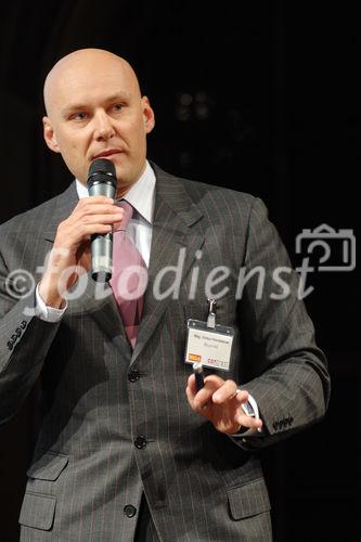 Am 1. April luden BILLA und der führende österreichische Strategie,-und Controllingberater Contrast Management-Consulting zu einem Management-Cercle ins Palais Ferstel ein.
Mag. Volker Hornsteiner (Vorstandssprecher, BILLA AG)
©fotodienst/Nadine Bargad