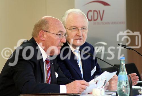 Reinhold Schulte (Vorsitzender des Verbandes der privaten Krankenversicherung e.V.); Dr. Bernhard Schareck (GDV-Präsident). (C)Fotodienst/Markus Mirschel