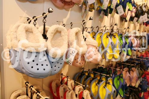 (C) fotodienst/Anna Rauchenberger - Wien 14.03.2008  - CROCS eröffnet eine neue Filiale in der Shopping City Süd in Vösendorf. 