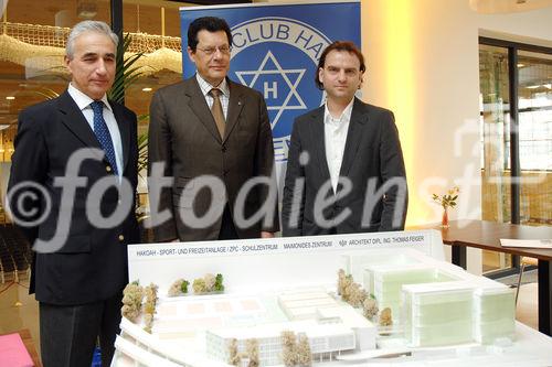 Der Traditionsverein Sport Club HAKOAH Wien kehrt nach beinahe 70 Jahren in den Wiener Prater auf seine ehemalige Heimstätte zurück.
Foto v.re.na.li: Ing. Ronald Gelbard (S.C. HAKOAH Projektleiter und Geschäftsführer); Univ. Prof. Dr. Paul Haber (S.C. HAKOAH-Präsident und Sportmedizinischer Leiter);  Dipl. Ing. Thomas Feiger (Architekt) 
©fotodienst/Nadine Bargad