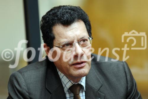 Der Traditionsverein Sport Club HAKOAH Wien kehrt nach beinahe 70 Jahren in den Wiener Prater auf seine ehemalige Heimstätte zurück.Foto: Univ. Prof. Dr. Paul Haber (S.C. HAKOAH-Präsident und Sportmedizinischer Leiter) ©fotodienst/Nadine Bargad