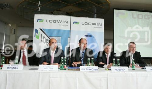 (C) fotodienst/Anna Rauchenberger - Wien 13.03.2008  - Der Thiel Logistik Konzern konnte das Geschäftsjahr 2007 erfolgreich abschließen. Neu ist die gemeinsame Marke: Aus Thil Logistik wird Logwin. FOTO v.l.: Dr. Antonius Wagner (CFO Thiel Logistic AG), Berndt-Michael Winter (Vorsitzender des Executive Committee CEO Thiel Logistic AG), Detlef Kükenshöner (COO Road + Rail, Thiel Logistik AG), Klaus Hrazdira (COO Solutions, Thiel Logistik AG), Helmut Kaspers (COO Air + Ocean, Thiel Logistik AG).