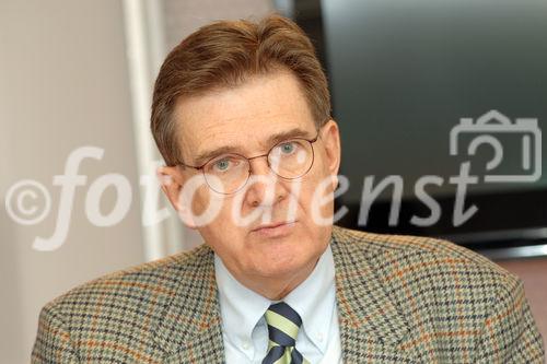 Pressegespräch der österr.Lungenunion. 
Prim.Univ.-Prof.Dr.Manfred Götz (Vorsitzender des Kommitees für klinische Allergologie der ÖGAI)
©fotodienst/Nadine Bargad