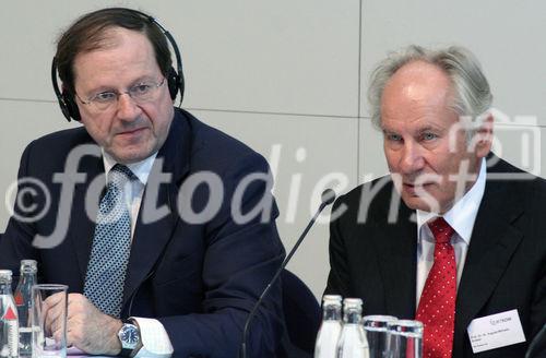 Hervé Novelli (Staatssekretär im französischen Wirtschaftsministerium); Prof. Dr. Dr. h.c. mult. August-Wilhelm Scheer (BITKOM-Präsident). (C)Fotodienst/Markus Mirschel