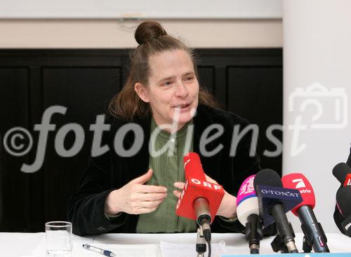 (C) fotodienst/Anna Rauchenberger - Wien 03.03.2008  - VCÖ - Klimaschutz im Verkehr - Potenziale und Chancen. FOTO: Univ. Prof. Dr. Helga Kromp-Kolb