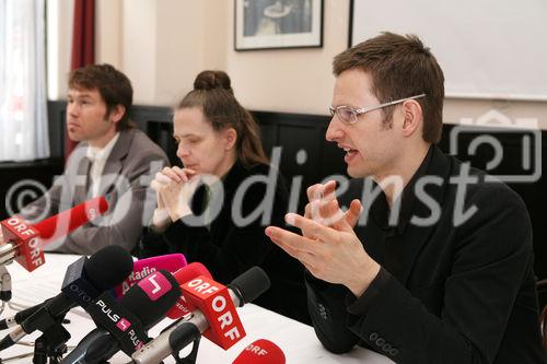 (C) fotodienst/Anna Rauchenberger - Wien 03.03.2008  - VCÖ - Klimaschutz im Verkehr - Potenziale und Chancen. FOTO v.l.: Mag. Christian Gratzer (VCÖ-Kommunikation), (Univ. Prof. Dr. Helga Kromp-Kolb, DI Martin Blum (VCÖ-Experte)