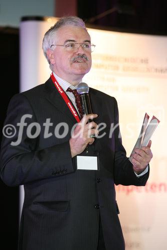 (C) fotodienst/Anna Rauchenberger - Wien 03.03.2008  - OCG - Oesterreichische Computer Gesellschaft: Jahrestagung 2008. Der Abend stand unter dem Motto 'e-Inclusion - Digitale Integration im IT-Zeitalter'. FOTO: ao. Univ.-Prof. Dr. Gerald Futschek (OCG Präsident, TU Wien)