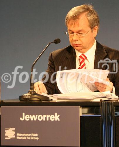 Dr. rer. nat. Torsten Jeworrek 