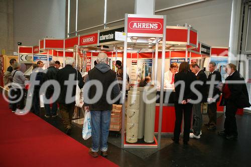 (C) fotodienst/Anna Rauchenberger - Wien 21.02.2008  - Bauen & Energie Wien - die Klimaschutz-Messe findet vom 21.-24. Februar im Reed Exhibitions Messezentrum Wien statt. Rund 570 Aussteller präsentieren alles rund um gesundes Bauen, Renovieren, Finanzieren und Energiesparen.