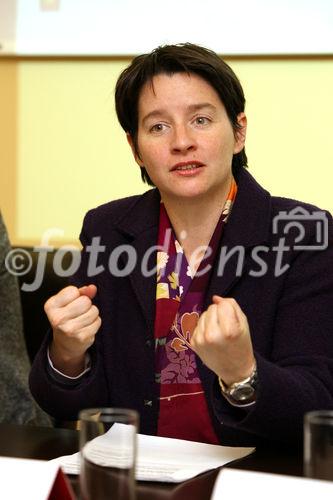 (C) fotodienst/Anna Rauchenberger - Wien 20.02.2008  - Chronisch entzündliche Darmerkrankungen (CED): Ohne frühzeitige Diagnose keine optimale Therapie. FOTO: Mag. Sonja Wehsely (Gesundheitsstadträtin).