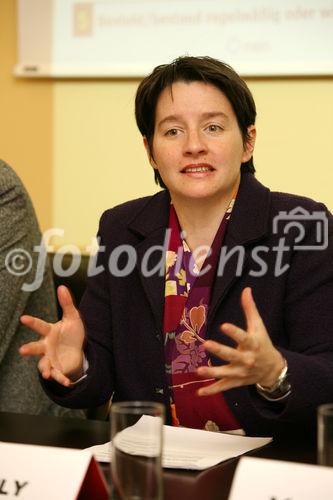 (C) fotodienst/Anna Rauchenberger - Wien 20.02.2008  - Chronisch entzündliche Darmerkrankungen (CED): Ohne frühzeitige Diagnose keine optimale Therapie. FOTO: Mag. Sonja Wehsely (Gesundheitsstadträtin).