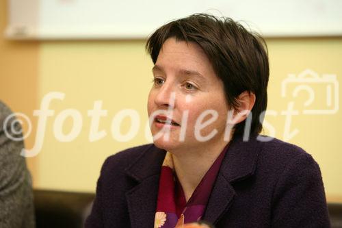 (C) fotodienst/Anna Rauchenberger - Wien 20.02.2008  - Chronisch entzündliche Darmerkrankungen (CED): Ohne frühzeitige Diagnose keine optimale Therapie. FOTO: Mag. Sonja Wehsely (Gesundheitsstadträtin).