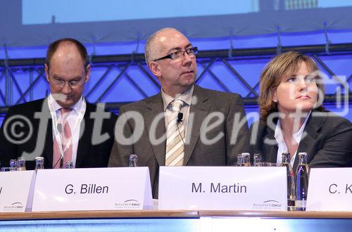 Thomas Pfaff (Geschäftsführer Thomas Pfaff Kommunikation); Gerd Billen (Vorstand Verbraucherzentrale Bundesverband e.V.); Carola Wahl (Leiterin Vertrieb und Kundenbindung, Deutsche Telekom Kundenservice GmbH). (C)Fotodienst/Markus Mirschel