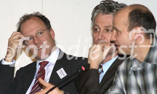 Hugo-Maria Schally (EU-Kommission); Prof. Dr. Berthold Leinfelder (Museum für Naturkunde); Francois Meienberg (Erklärung von Bern). (C)Fotodienst/Markus Mirschel