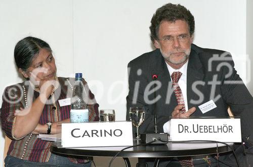 Joji Carino (TEBTEBBA); Dr. Konrad Uebelhör (Koodinator Umsetzung der Biodiversitätskonventionen, GTZ)
(C)Fotodienst/Markus Mirschel