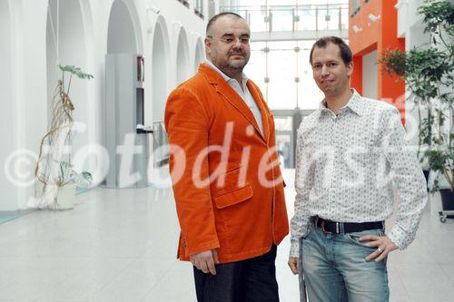 Das Pressetext Seminar - Erfolgsfaktoren für Präsenz in Medien und Öffentlichkeit.
Referent: Alois Gmeiner mit Lehrer Martin Mair
©fotodienst/Nadine Bargad