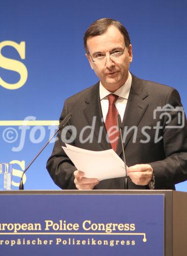 Konzepte der grenzüberschreitenden polizeilichen Zusammenarbeit. FOTO: Franco Frattini, Vizepräsident der Europäischen Kommission. (C) Fotodienst/Markus Mirschel