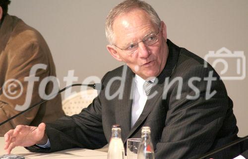 Konzepte der grenzüberschreitenden polizeilichen Zusammenarbeit. FOTO: Wolfgang Schäuble, Innenminister. (C) Fotodienst/Markus Mirschel