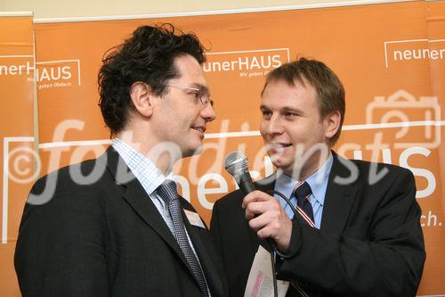 (C) Fotodienst/Anna Rauchenberger - 19.12.2007 - Wien - Der Verein neunerHAUS eröffnet das dritte Wohnhaus für obdachlose Menschen in Wien - Favoriten als Gemeinschaftsprojekt mit der Wohnbauvereinigung für Privatangestellte (WBV-GPA). FOTO v.l.: Mag. Markus Reiter (GF des Vereins neunerHAUS), Moderator