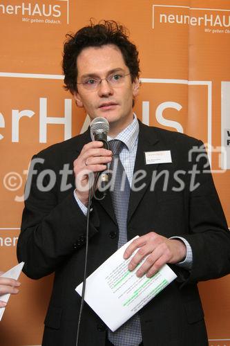 (C) Fotodienst/Anna Rauchenberger - 19.12.2007 - Wien - Der Verein neunerHAUS eröffnet das dritte Wohnhaus für obdachlose Menschen in Wien - Favoriten als Gemeinschaftsprojekt mit der Wohnbauvereinigung für Privatangestellte (WBV-GPA). FOTO: Mag. Markus Reiter (GF des Vereins neunerHAUS)