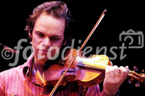Jazzherbst 2004 - VIOLIN-SUMMIT im Kongreßhaus Benjamin Schmid
(C) Fotodienst/Manfred Siebinger