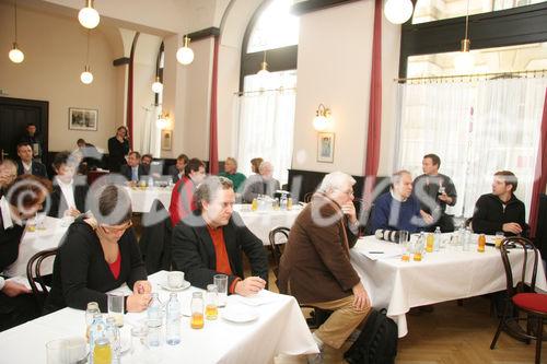 (C) Fotodienst/Anna Rauchenberger - 13.12.2007 - Wien - Der Entwurf für eine Novelle des Ökostromgesetzes hält den Versprechnungen nicht stand. Ökostromverbände fordern deutliche Verbesserungen des Ökostromgesetzes. 