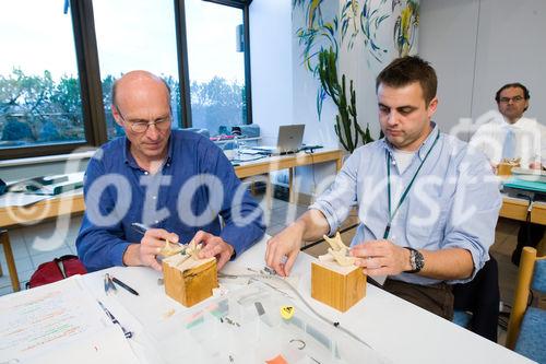 2nd Endodistraction Course - 
Distraction Osteogenesis of the Mandible
and Maxilla the new Technique Single
Endodistraction Implant KRENKEL®.
(C)fotodienst/Christian Hofer