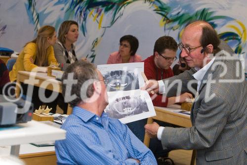 2nd Endodistraction Course - 
Distraction Osteogenesis of the Mandible
and Maxilla the new Technique Single
Endodistraction Implant KRENKEL®.
(C)fotodienst/Christian Hofer