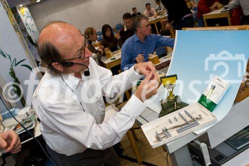 2nd Endodistraction Course - 
Distraction Osteogenesis of the Mandible
and Maxilla the new Technique Single
Endodistraction Implant KRENKEL®.
(C)fotodienst/Christian Hofer