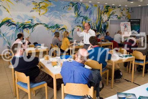 2nd Endodistraction Course - 
Distraction Osteogenesis of the Mandible
and Maxilla the new Technique Single
Endodistraction Implant KRENKEL®.
(C)fotodienst/Christian Hofer