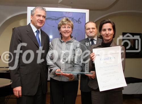 (C) Fotodienst/Anna Rauchenberger - 12.11.2007 - Wien - Das Komitee der bedeutendsten internationalen Tourismusfilm-Festivals CIFFT (Comité International des Festivals du Film Touristique) prämierte den weltbesten Tourismusfilm 2007. FOTO v.l.: Vizepräsident Bgm. Matthias Krenn (WKÖ), Waltraud Wolf (Leiterin der Abteilung Kommunikation und Produktion, Wientourismus), Präsident Dr. Josef Schütz (CIFFT), Mag. Christiane Haustein (Mangement, Werbung, Wientourismus)