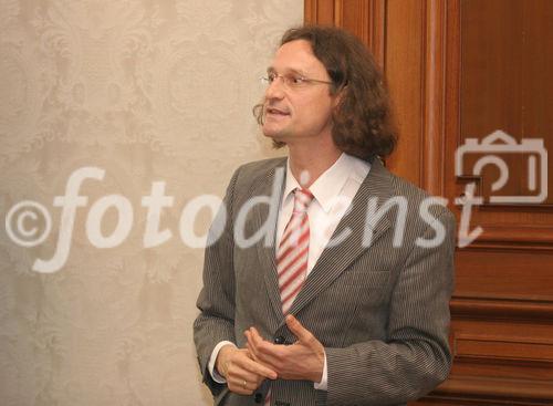 (C) Fotodienst/Anna Rauchenberger - 30.10.2007 - Wien - Presse-Rond-Table zum Thema BIOETHANOL. FOTO: DI Dr. techn. Gernfried Jungmeier (Bereichsleiter 'Energiewirtschaft und Energieplanung'