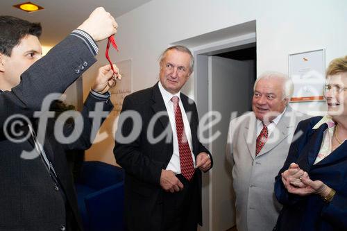 (c) fotodienst/Dan Carabas - Wien 18.10.07 - Der Steuerkreuzweg: 5 Jahresfeier der Steuerberatungskanzlei Steuer & Service
