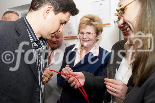 (c) fotodienst/Dan Carabas - Wien 18.10.07 - Der Steuerkreuzweg: 5 Jahresfeier der Steuerberatungskanzlei Steuer & Service
