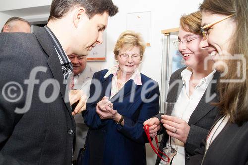 (c) fotodienst/Dan Carabas - Wien 18.10.07 - Der Steuerkreuzweg: 5 Jahresfeier der Steuerberatungskanzlei Steuer & Service
