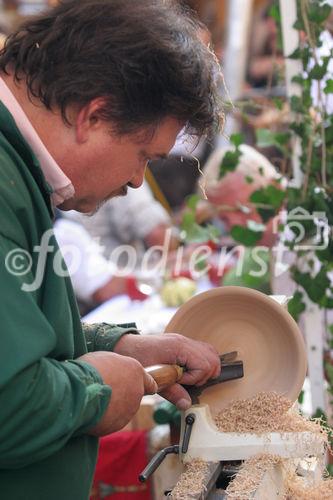 (C) Fotodienst/Anna Rauchenberger - Wien 16.09.2007 - Aufsteirern ist das Fest in der Grazer Altstadt für all jene,
die steirisch denken, leben, reden,
singen, tanzen oder einfach nur das
typisch 