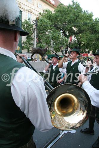 (C) Fotodienst/Anna Rauchenberger - Wien 16.09.2007 - Aufsteirern ist das Fest in der Grazer Altstadt für all jene,
die steirisch denken, leben, reden,
singen, tanzen oder einfach nur das
typisch 