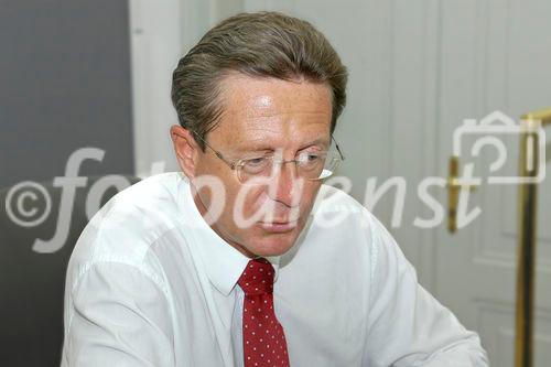 (C) Fotodienst/Patrick Krajnc - Wien 17.07.2007 - Pressegespräch: Die Chancen der östrreichischen Umweltindustrie. FOTO: Dr.Roland Falb                             