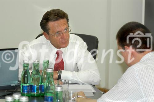 (C) Fotodienst/Patrick Krajnc - Wien 17.07.2007 - Pressegespräch: Die Chancen der östrreichischen Umweltindustrie. FOTO: Dr.Roland Falb                             