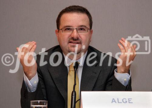 (C) Fotodienst/Anna Rauchenberger - Wien 20.06.2007 - Startschuss für den Börsegang der phion AG ist heute gefallen. FOTO: Dr. Wieland Alge (CEO, phion AG).