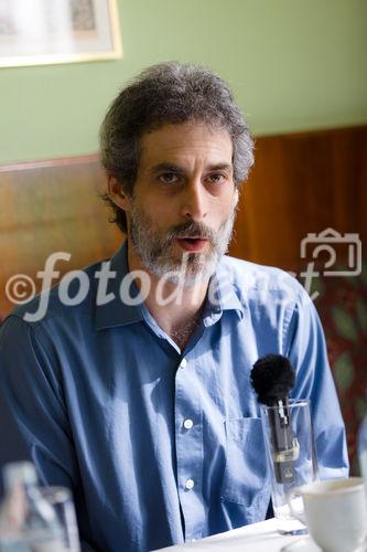 (c) fotodienst / Johannes Brunnbauer | UN Commission on Narcotic Drugs im Cafe Landtmann am 25.3.2011
Im Bild.vlnr.:Michael Krawitz (USA: Veteranen für den Zugang zu medizinischem Cannabis)