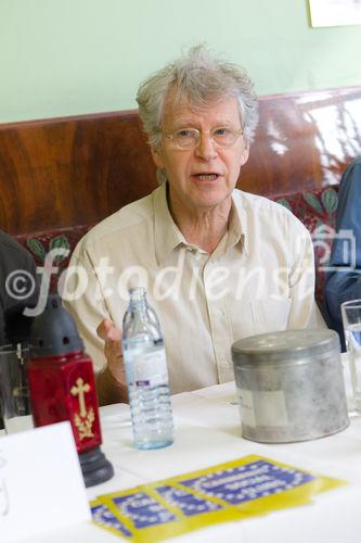 (c) fotodienst / Johannes Brunnbauer | UN Commission on Narcotic Drugs im Cafe Landtmann am 25.3.2011
Im Bild.vlnr.:  Fredrick Polak (NL:  Psychiater, Vorsitzender von ENCOD)