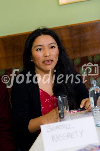 (c) fotodienst / Johannes Brunnbauer | UN Commission on Narcotic Drugs im Cafe Landtmann am 25.3.2011
Im Bild.vlnr.: Beatriz Negrety (BOL: Repräsentant der Kokabauern)