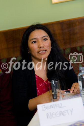 (c) fotodienst / Johannes Brunnbauer | UN Commission on Narcotic Drugs im Cafe Landtmann am 25.3.2011
Im Bild.vlnr.: Beatriz Negrety (BOL: Repräsentant der Kokabauern)